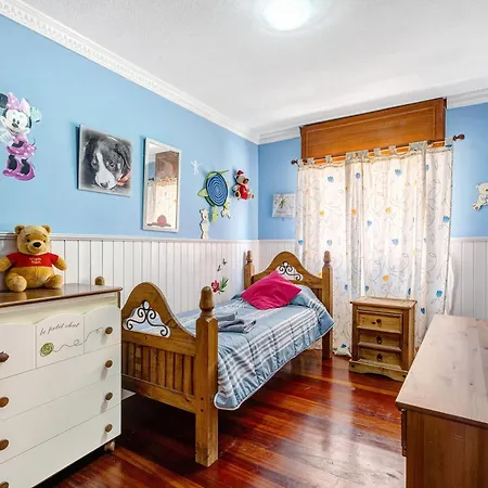Beautiful 3 Bedroom Wifi Sea View Lejlighed