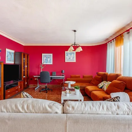 아파트 Beautiful 3 Bedroom Wifi Sea View *