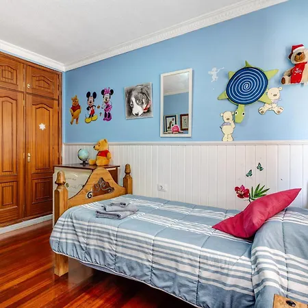 Beautiful 3 Bedroom Wifi Sea View 아파트