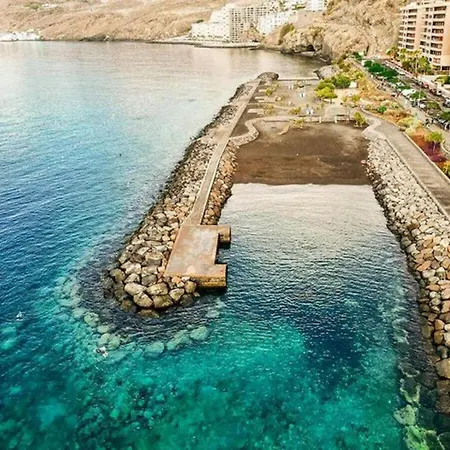 Beautiful 3 Bedroom Wifi Sea View Apartmán Radazul