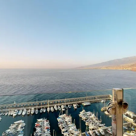 Beautiful 3 Bedroom Wifi Sea View