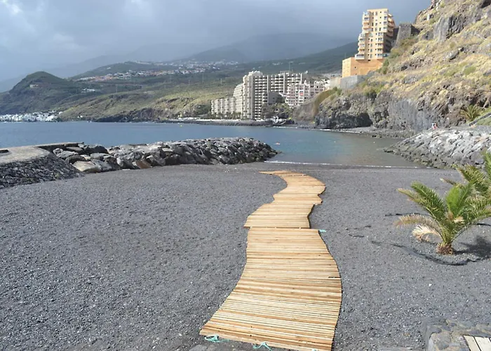 Apartment Beautiful 3 Bedroom Wifi Sea View Radazul