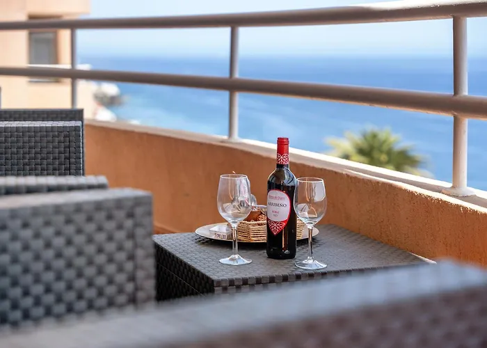 公寓 Beautiful 3 Bedroom Wifi Sea View