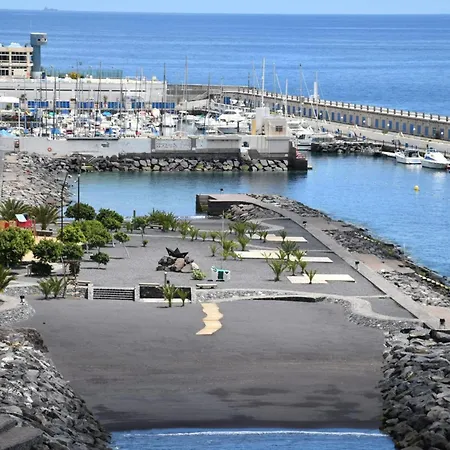 Apartment Beautiful 3 Bedroom Wifi Sea View *