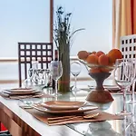 Apartment Beautiful 3 Bedroom Wifi Sea View Radazul